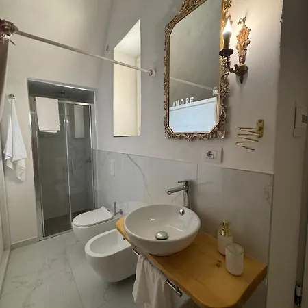 Le Dimore Airport Luxury Con Jacuzzi Bari